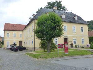 Deutsches Damast- und Frottiermuseum Großschönau – Zittauer Gebirge