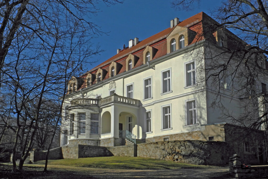 Listing cover image