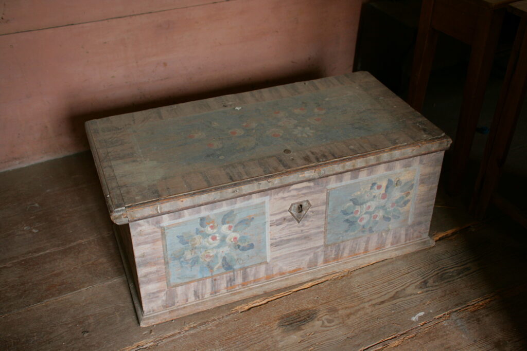 Listing cover image
